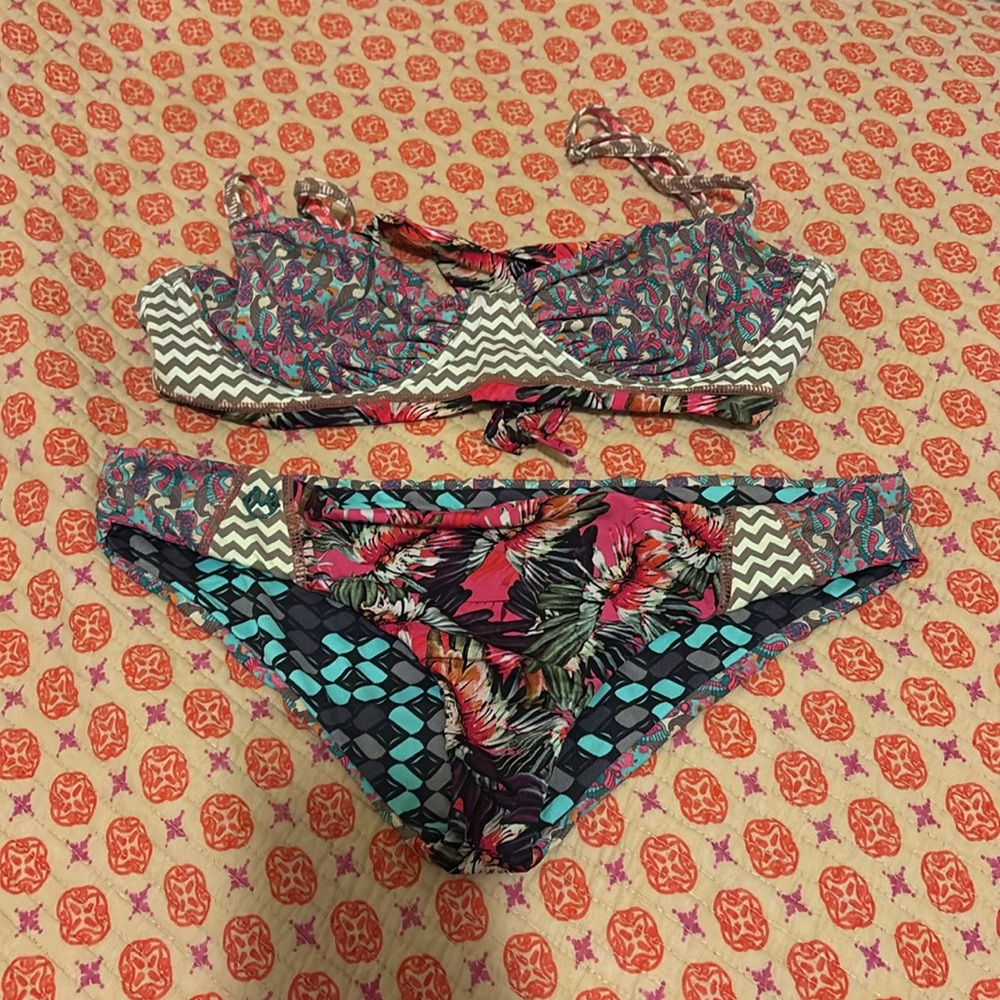 Maaji Underwire Patterned Bikini Set